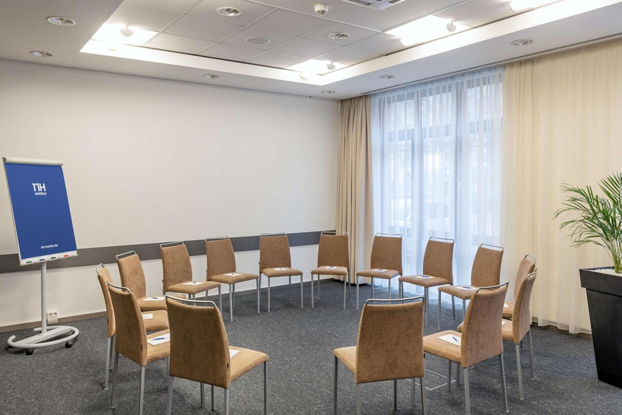 Nh Hamburg Altona Hotel Ngoại thất bức ảnh