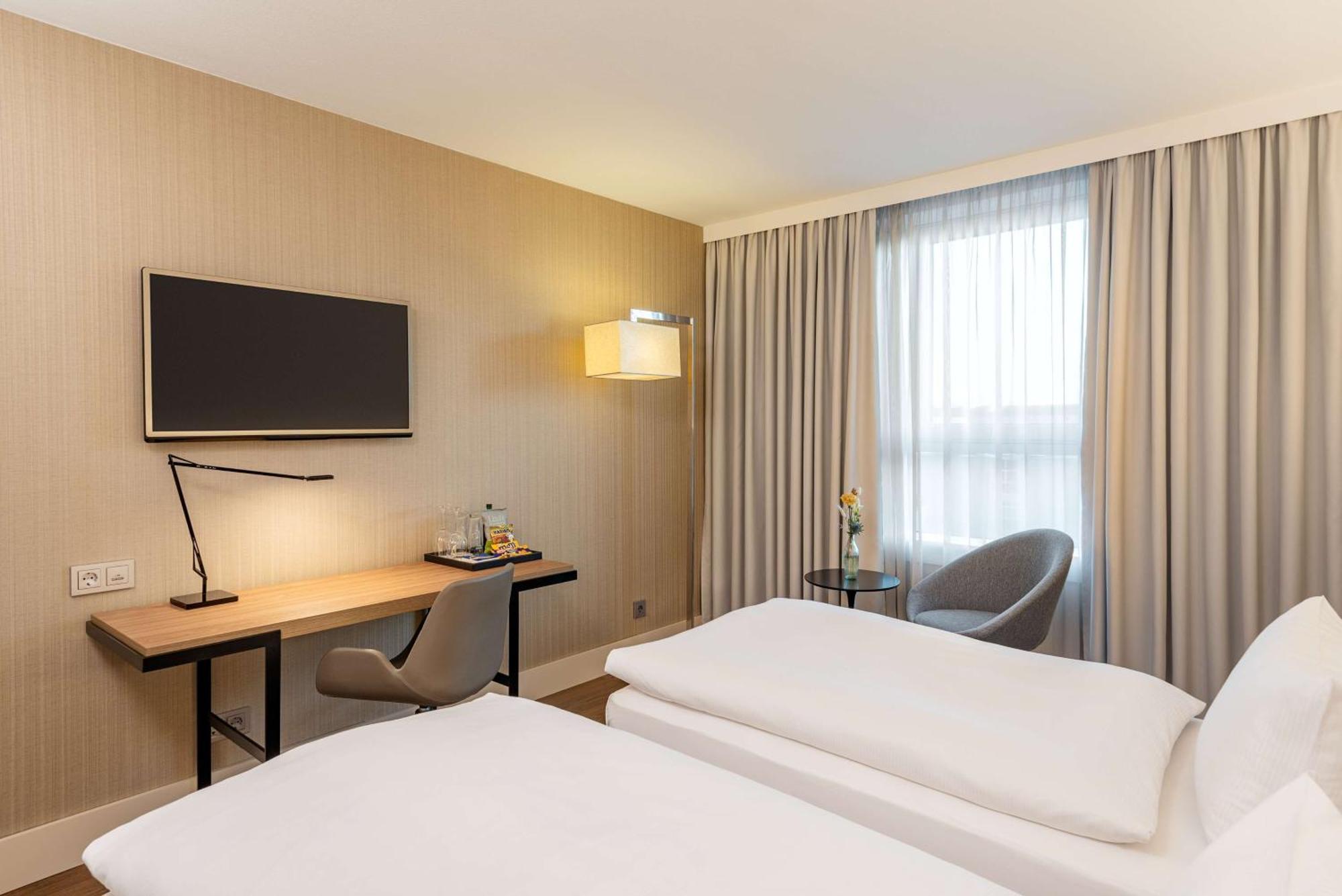 Nh Hamburg Altona Hotel Ngoại thất bức ảnh