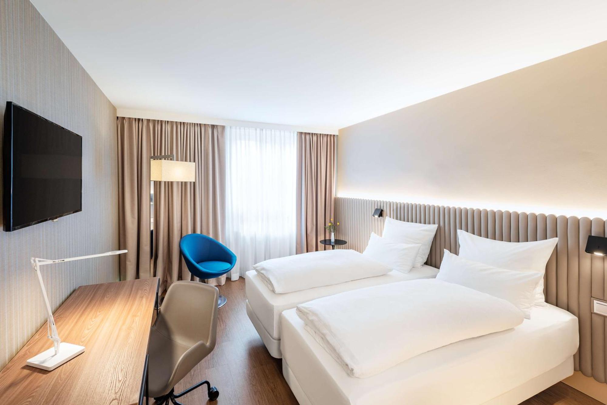 Nh Hamburg Altona Hotel Ngoại thất bức ảnh