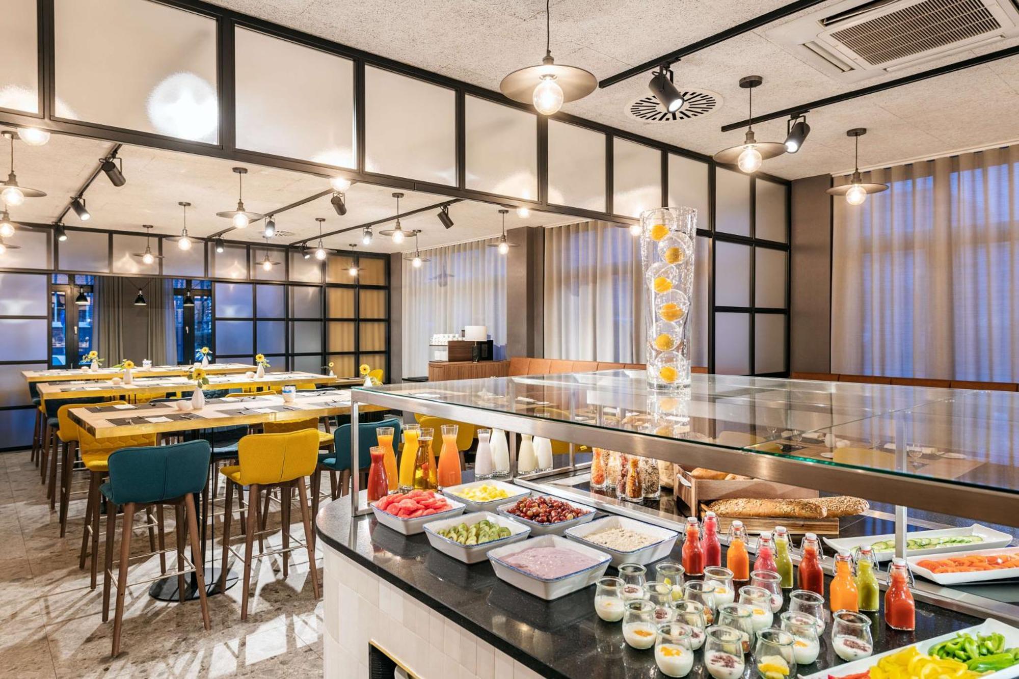 Nh Hamburg Altona Hotel Ngoại thất bức ảnh
