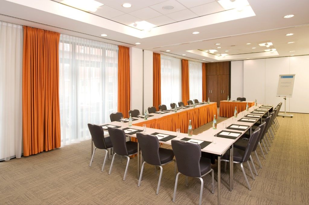 Nh Hamburg Altona Hotel Ngoại thất bức ảnh