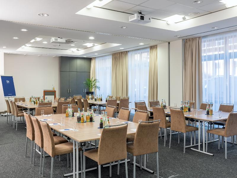 Nh Hamburg Altona Hotel Ngoại thất bức ảnh
